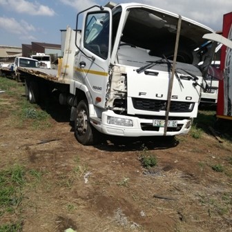 2010 MITSUBISHI FUSO FK13-240 F/C C/C - BEFORE